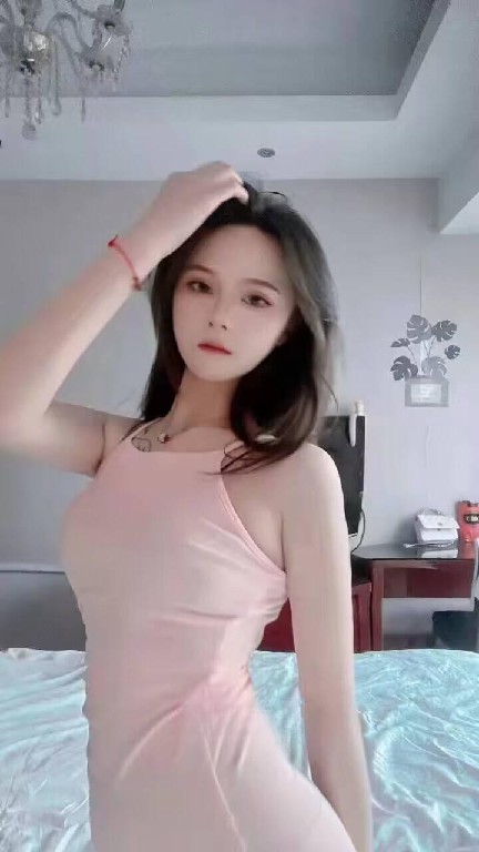 丰满韵味小御姐