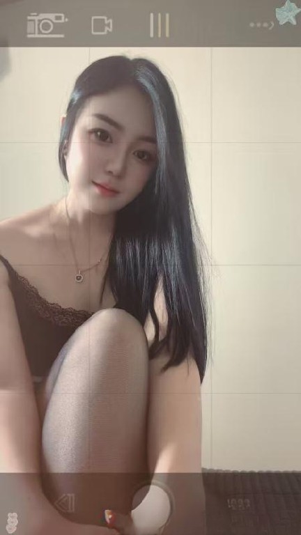 轻熟少妇小雪碧