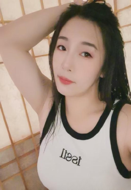 胸大臀大骚气会夹会动