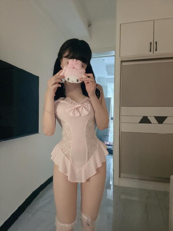 江宁小萝莉爱宝