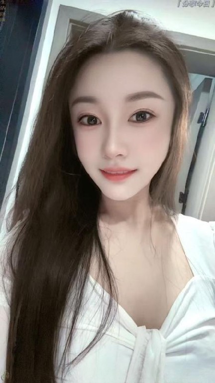 性价比挺高的妹子