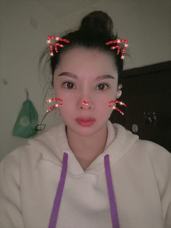 亮马桥附近肥臀小少妇