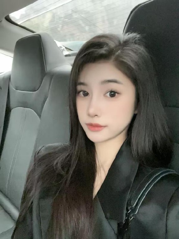 网红清纯小辣妹