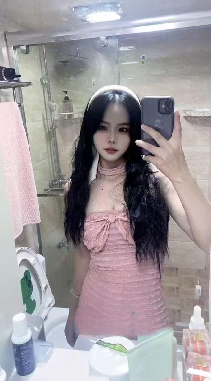 兼职白嫩小姐姐