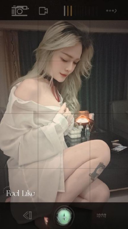 南城御姐舌吻晓晓