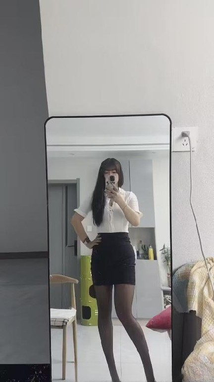 高挑小姐姐莹莹