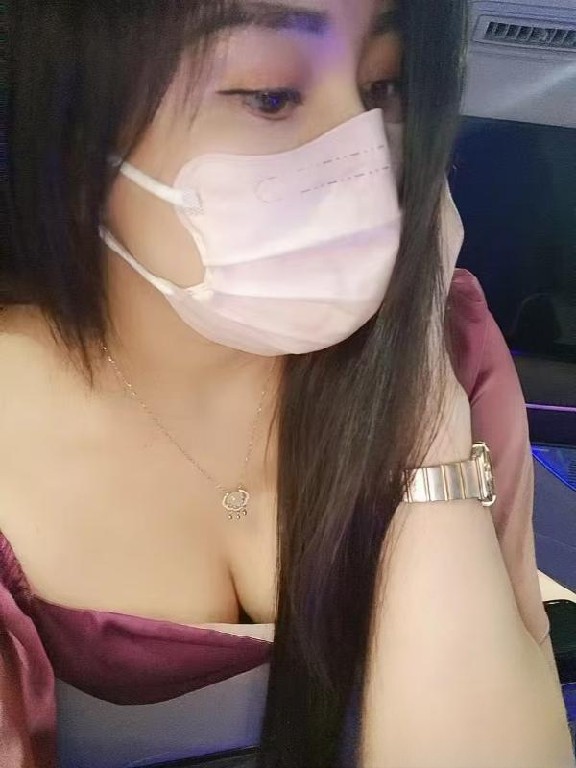 二刷车震百合老师