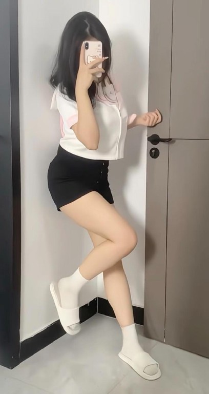 武汉超水嫩小妹