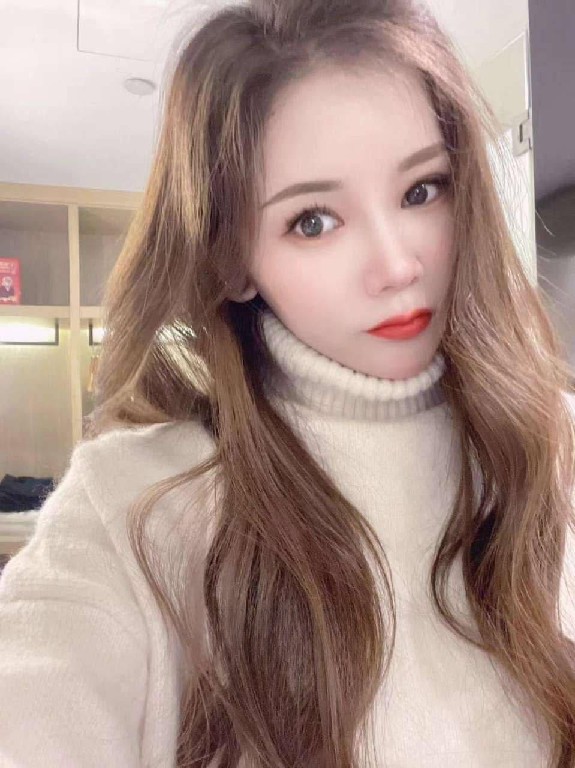 中山舌吻大胸御姐