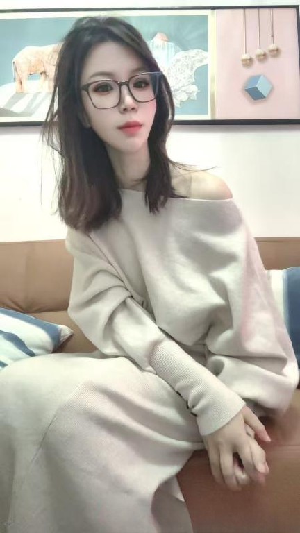 二刷铁西眼镜少妇