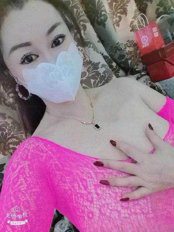 越秀舌吻丽莎