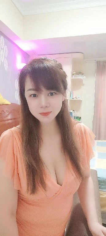 坪洲D奶小芳