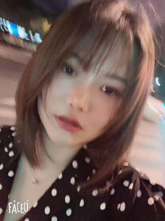 蜀山青秀大波妹