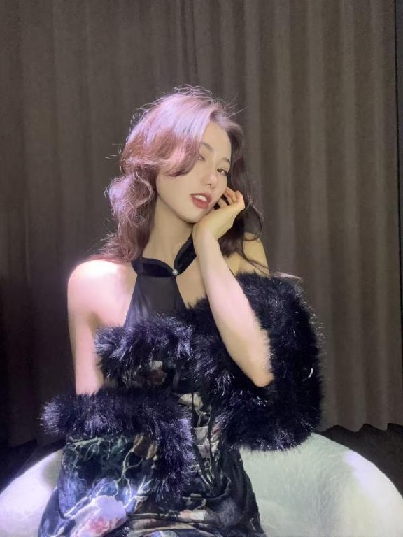 东港女王凯瑟琳