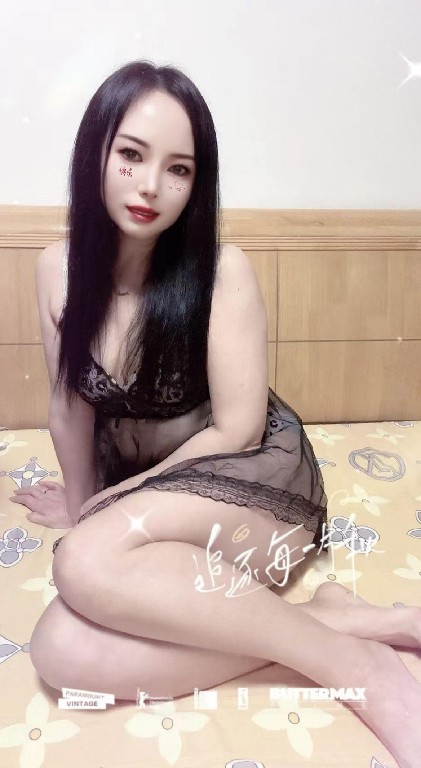 未央风骚甜甜妹子