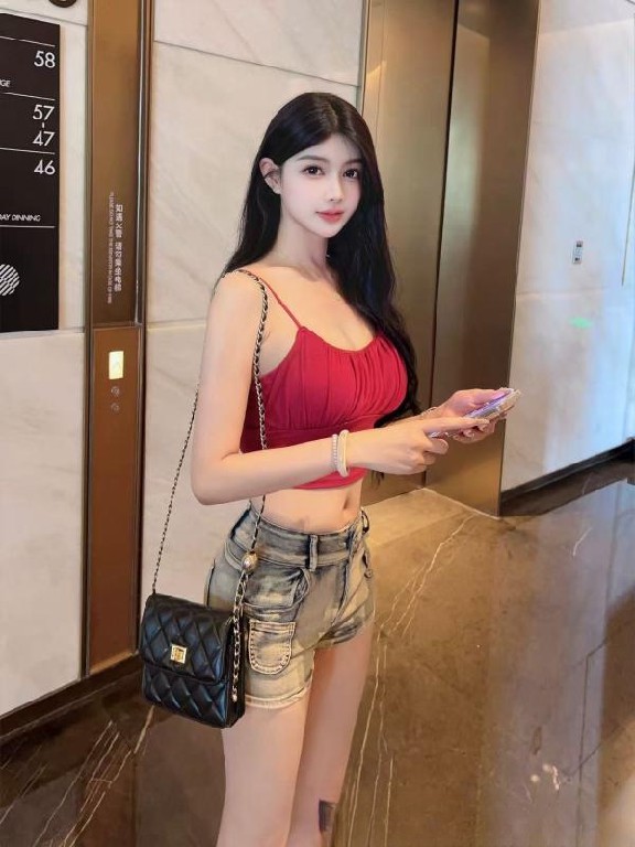 气质高颜值模特