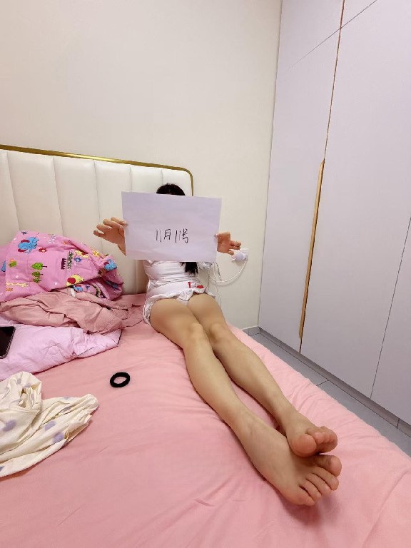 居家性感少妇小魔仙