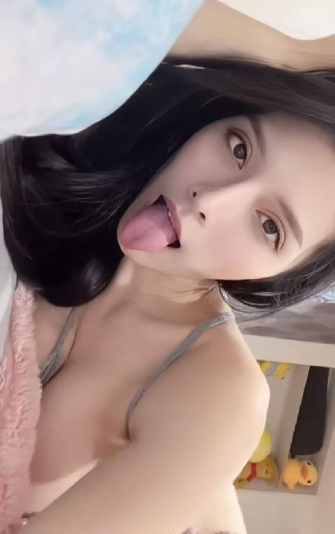 性感骚浪极品嫩妹