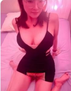 涛姐大屁股咪咪可三通