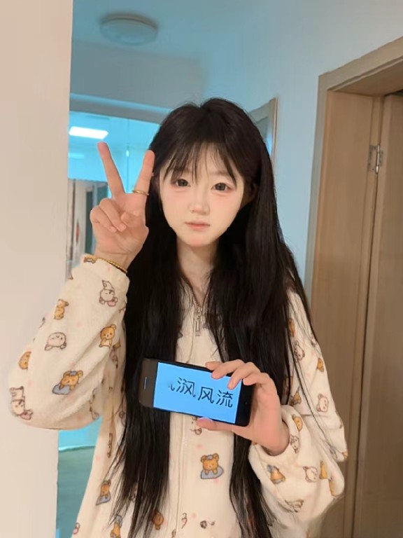 高颜值新人咪咪妹妹