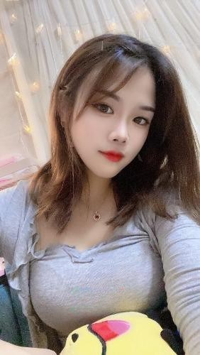 服务系性感丰满骚妹可儿