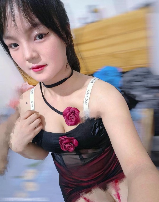 体验00后云南厂妹