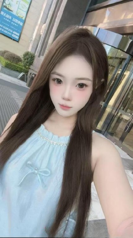 性感年轻小骚货