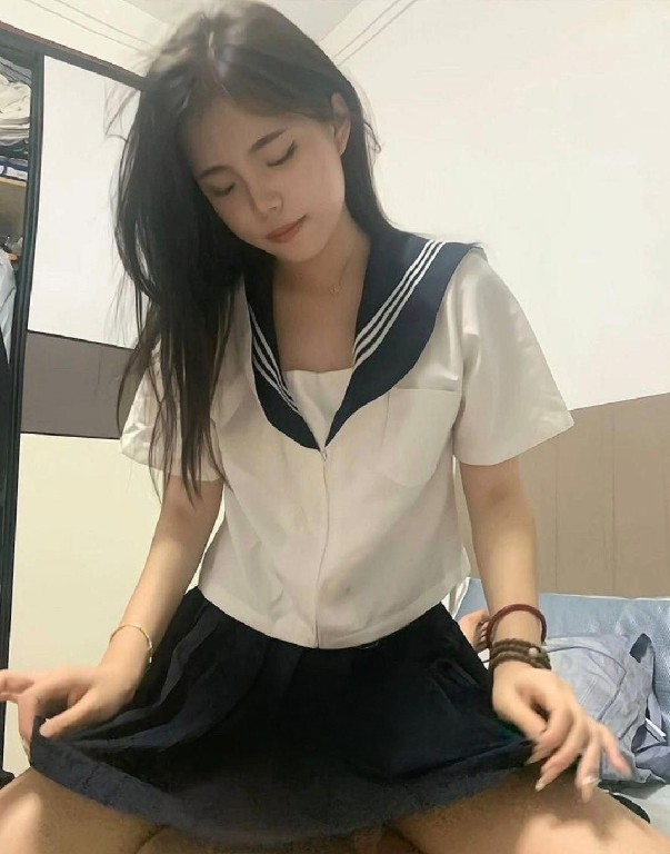 颜值甜美型小玫瑰