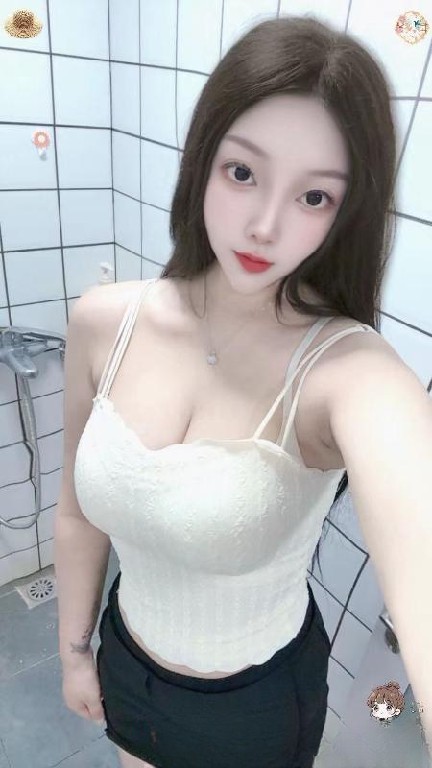 性感大胸小姐姐