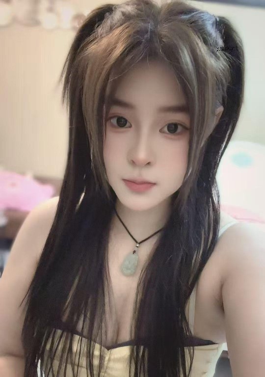 白虎妹妹，粉嫩极品鲍鱼