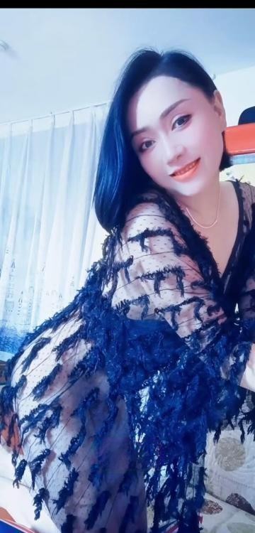 大屁股风骚熟女