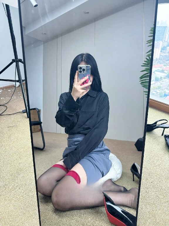 宁波大奶风骚逼紧水多