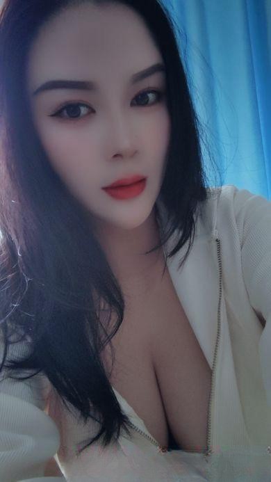 天然大胸美少妇陈琳