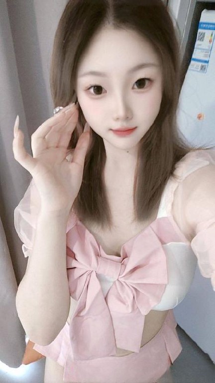 青浦大胸妹童童