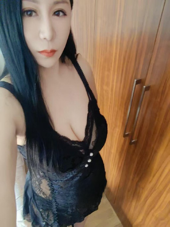 丰乳肥臀骚少妇活好