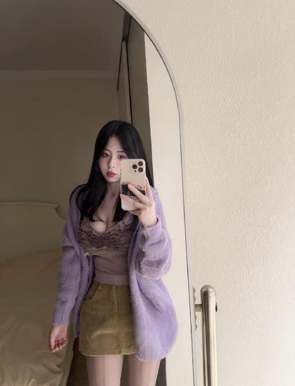 娇嫩丰满嫩妹爱好肉棒