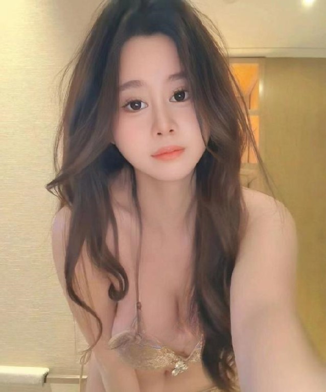 常熟小辣妹甜甜粉嫩美鲍