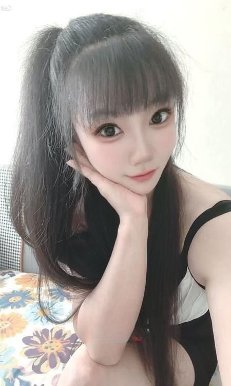 苗条个人兼职妹妹