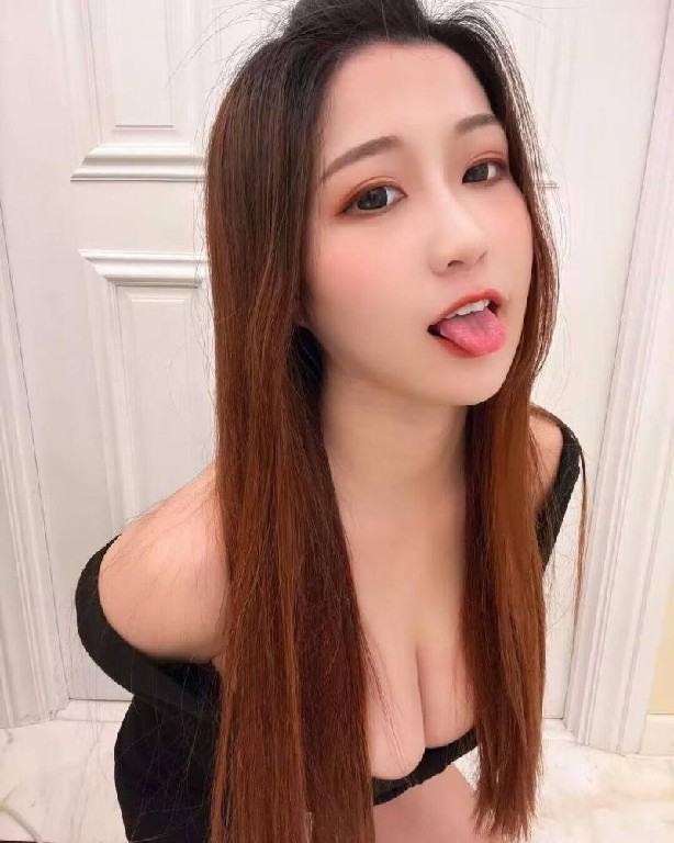 身材白净性欲美女无需定金