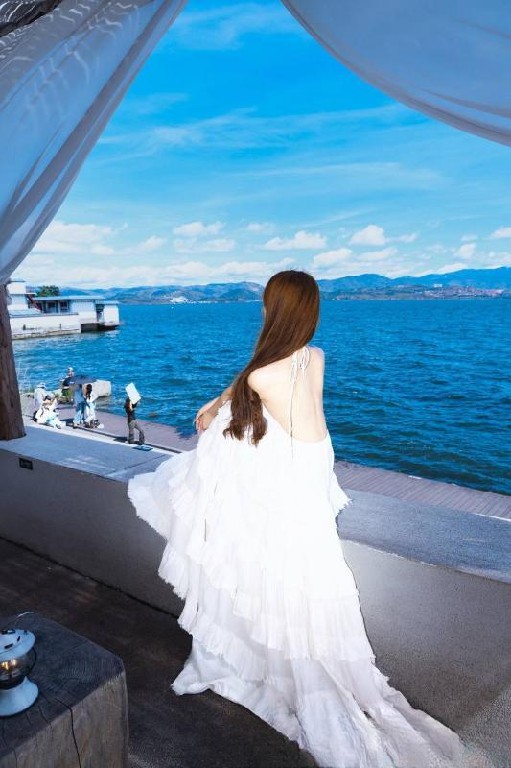 粉嫩颜值女友欣欣