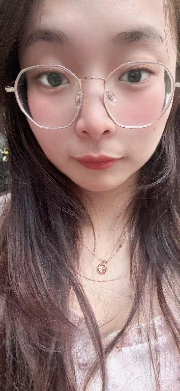 反差眼镜妹娅娅口活一流 服务好 有耐心 骚的一塌糊涂