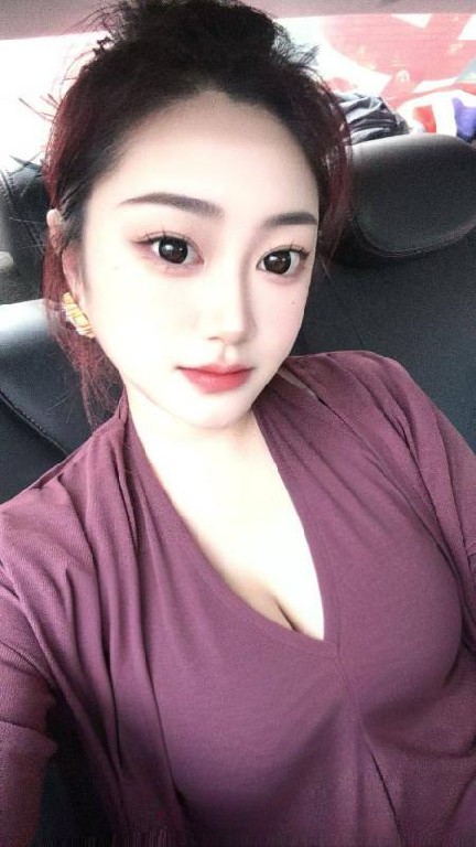 集美大胸欲女杉杉