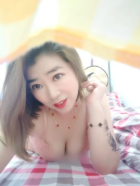 开心朵朵玩的开水多