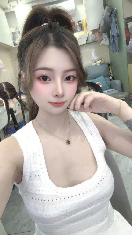 贴心女友半只狐狸