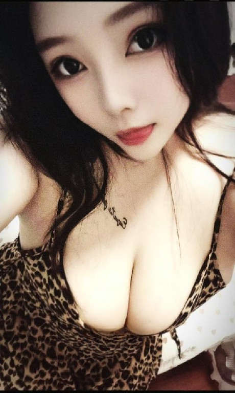 泄火豹纹小姐姐