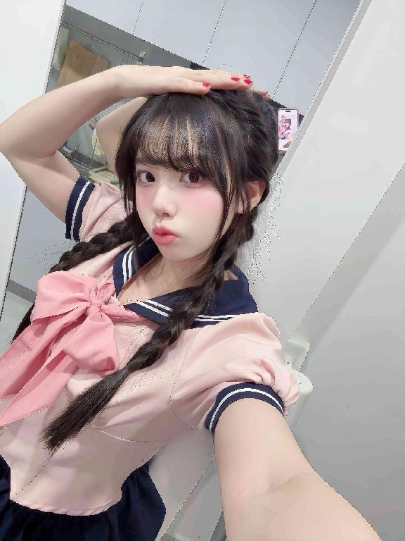 曲江粉鲍白虎瑶瑶