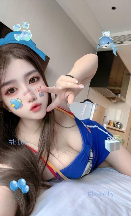 美乳情趣女神婉婷