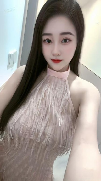 上城天然E胸骚货