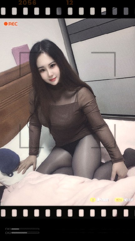 安庆光彩大胸美女