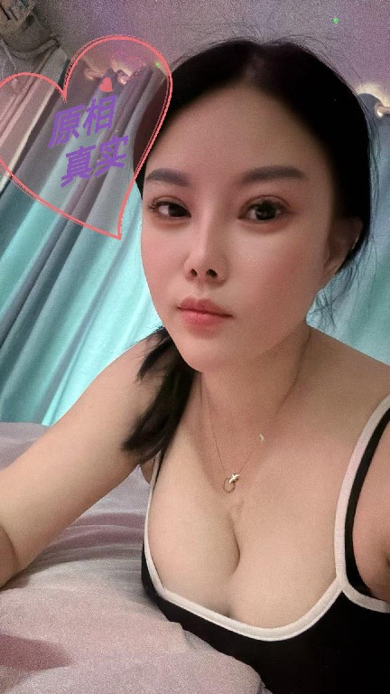 西乡骚货模特身材小芙蓉